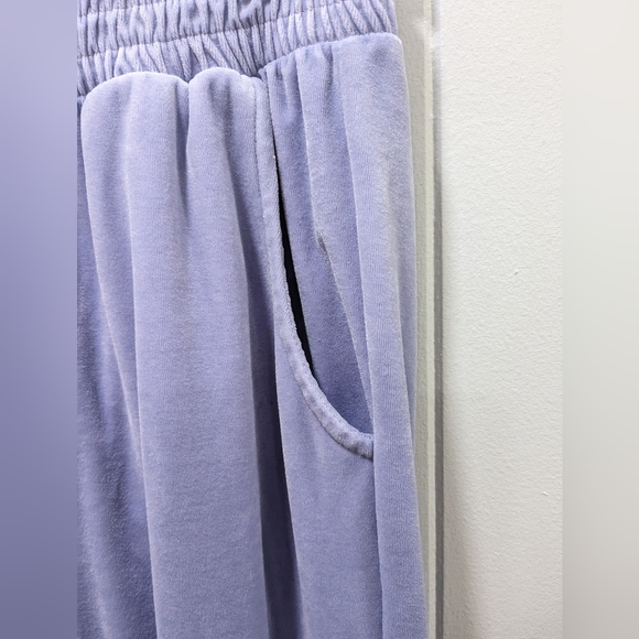 Misses lounge jogger set by Liv Lottie. Violet size M. Very good condition. - Picture 5 of 10